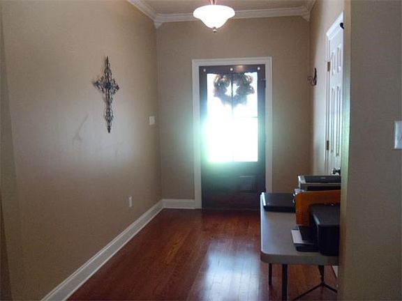 4th image of 46434 Country Ln