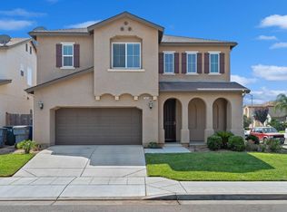7445 E Ramona Way, Fresno, CA