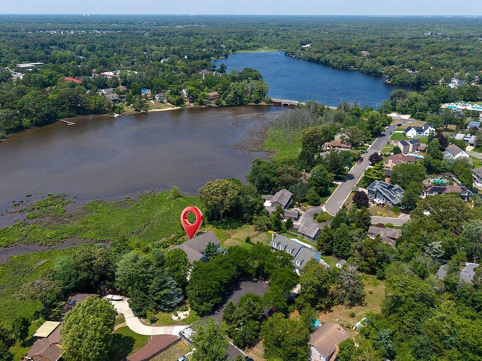 1st image of 1 Barr Ct