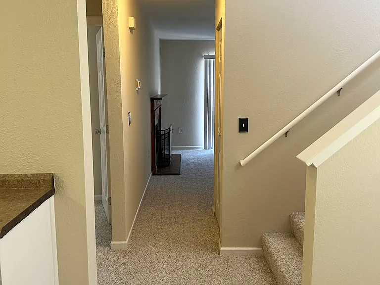 75 Francis Cir — Photo 5