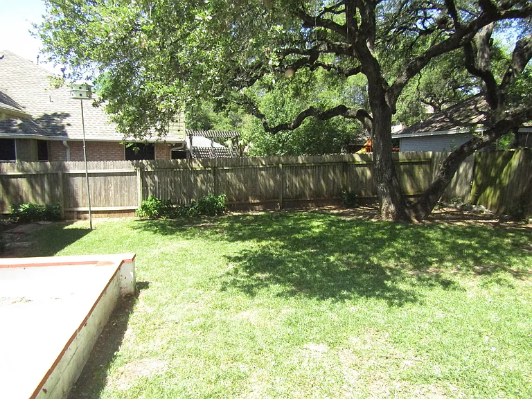 6106 John Chisum Ln — Photo 17