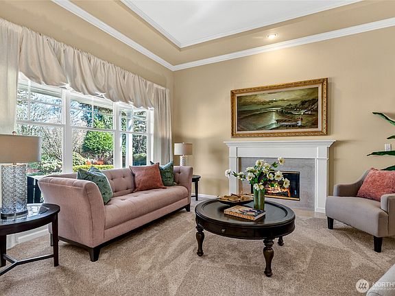 5th image of 2401 Lyons Avenue NE