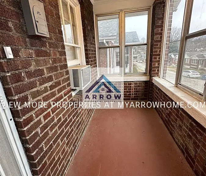 8340 Mayfair Pl — Photo 2