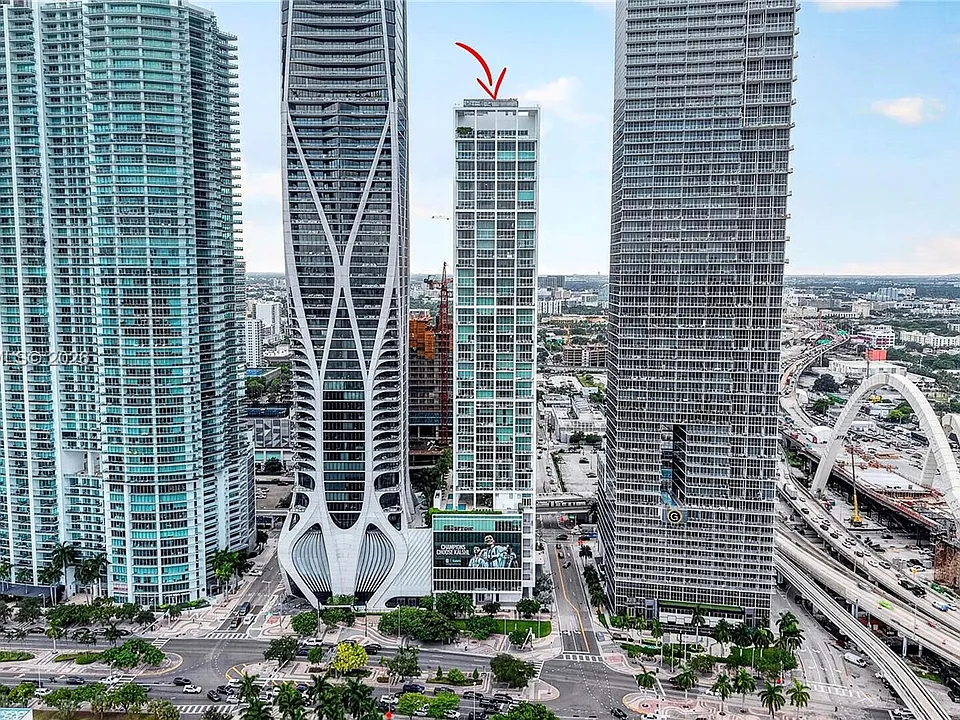 1040 Biscayne Blvd #3403