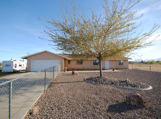 13379 Fir St, Oak Hills, CA 92344