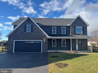 24 Victoria Ct, Shippensburg, PA 17257