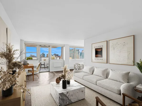 75 Henry St APT 29H, Brooklyn, NY 11201