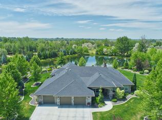 1101 S Brentbrook Ln, Eagle, ID 83616