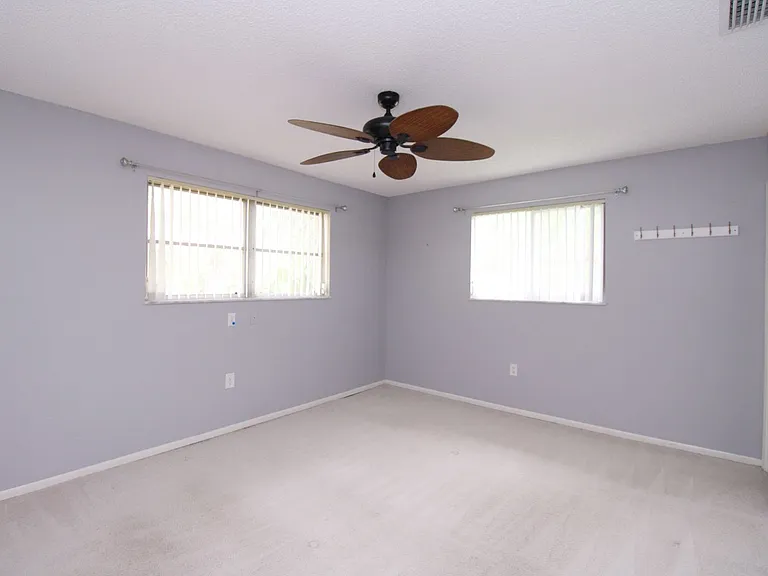 729 Palm View Dr #D4 — Photo 6