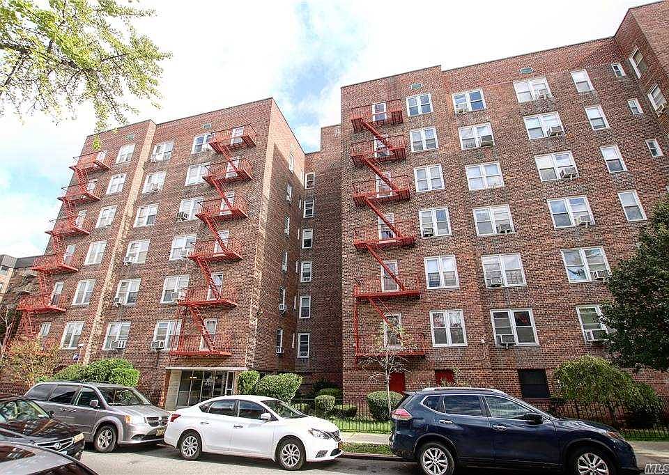 1st image of 3305 90th St