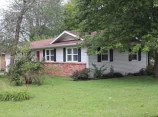 451 E Rosewood St, Republic, MO 65738