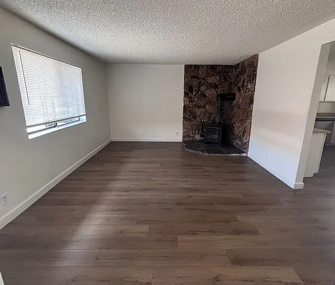 4043 Shinners Pl — Photo 2