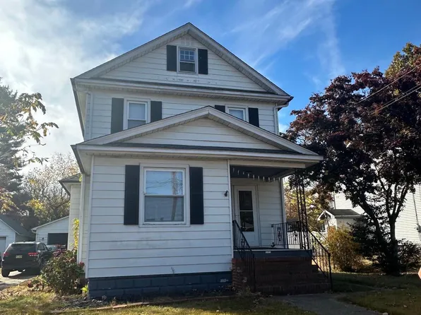 212 Hamilton Rd, Glassboro, NJ 08028