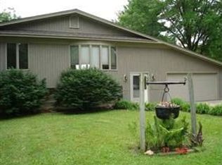 1928 Locust Dr NE, North Liberty, IA 52317