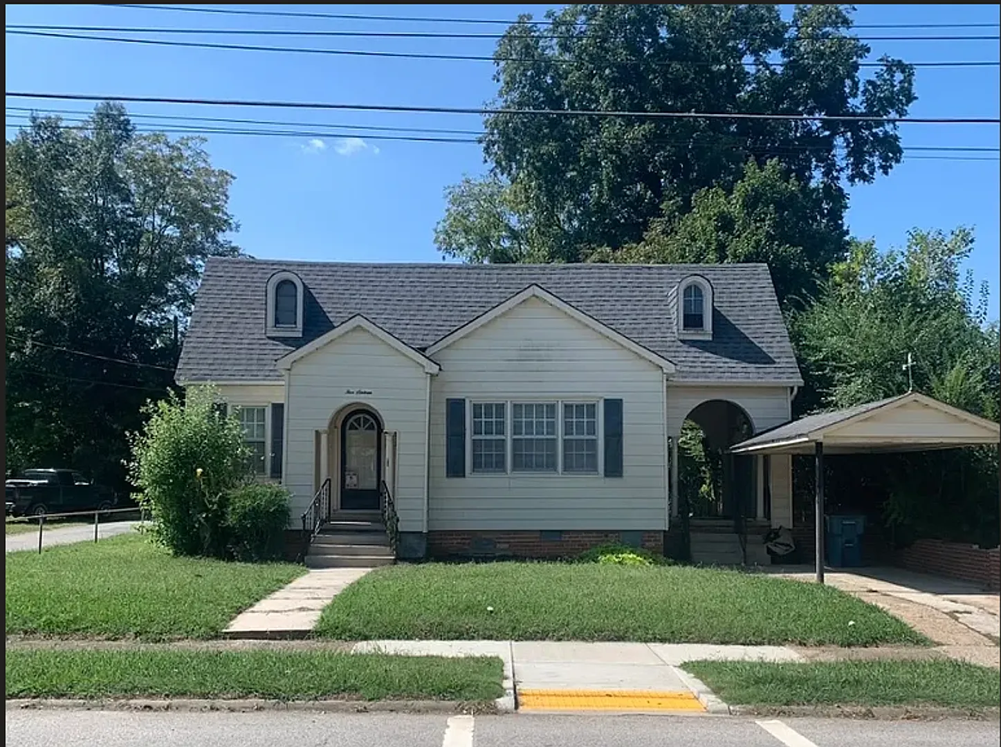 Summer Living At Its Best ! Trenton Area- Pets Welcome! Price Drop — Photo 1