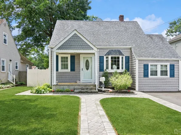 429 Fairview Ave, Middlesex, NJ 08846