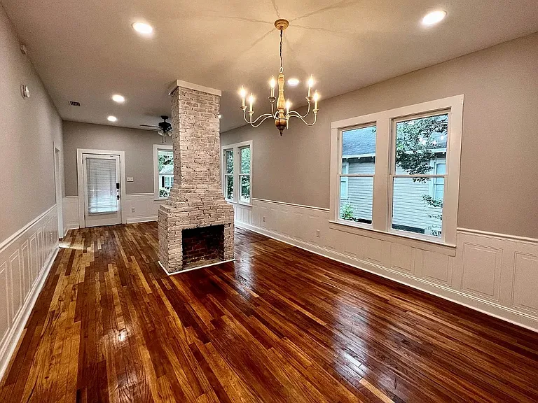209 S Fulton St — Photo 11