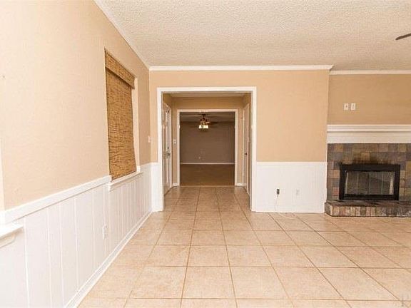 4th image of 6434 Lake Charlene Ct