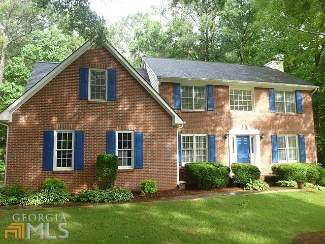 Lovely Home in Beautiful Cul-de-sac on daylight Full Basement