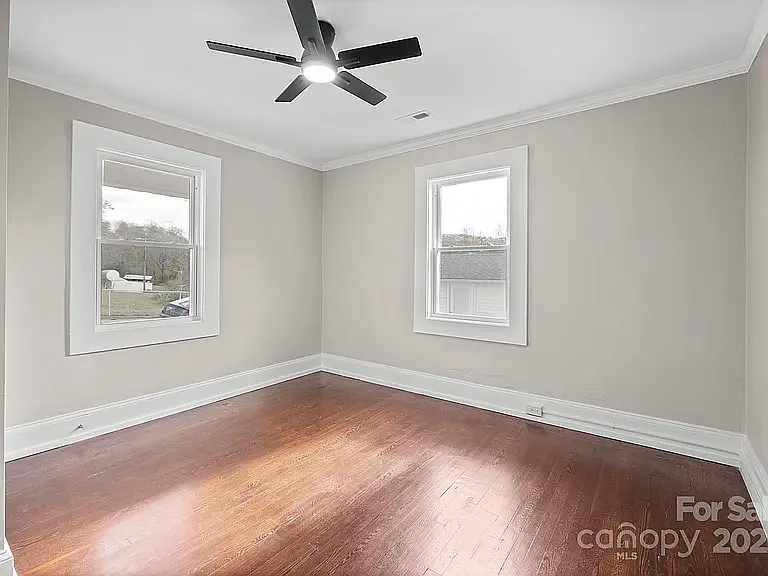 1108 Lutz St SW — Photo 20
