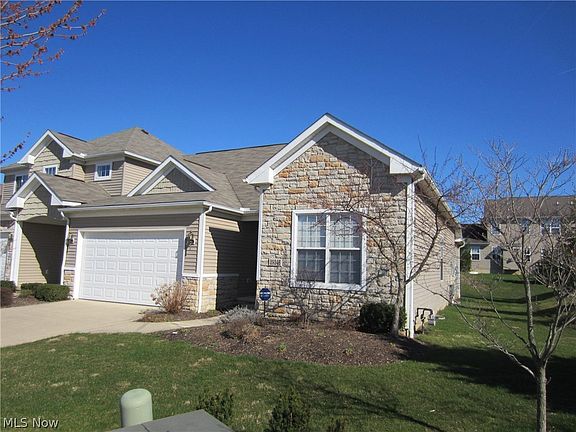 2nd image of 29346 Hummingbird Ct #94