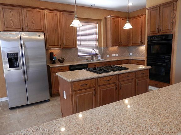 BEAUTIFUL LUXURY KITCHEN