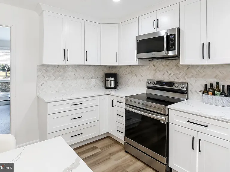 13640 Aden Rd — Photo 13
