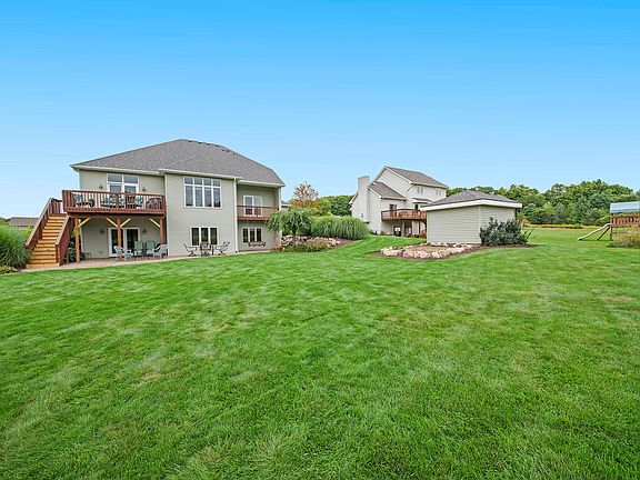 4th image of 135 Turnberry Dr