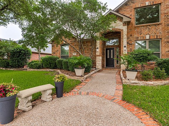 2nd image of 4567 Risinghill Dr