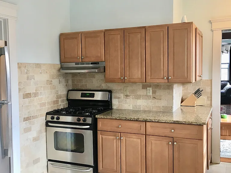 550 Central Ave #2 — Photo 2