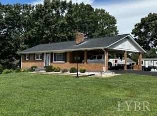 49 Winston Ln, Altavista, VA 24517