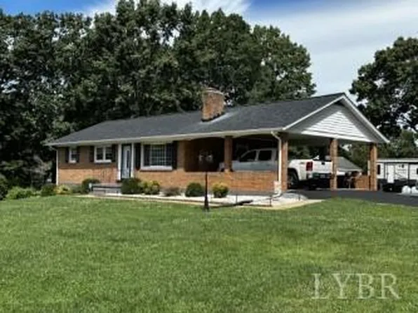 49 Winston Ln, Altavista, VA 24517