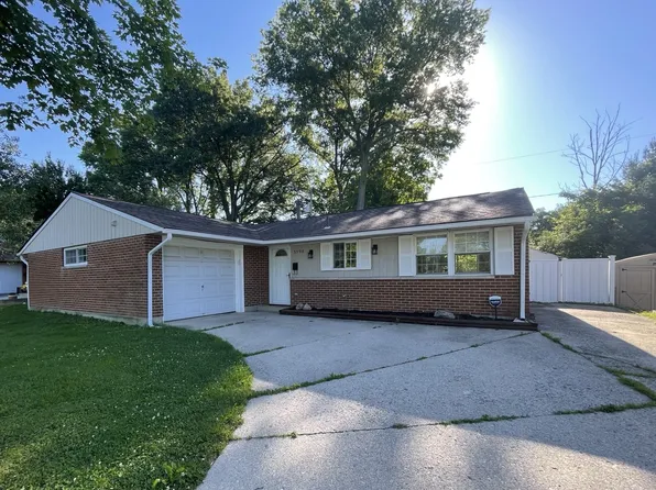 5598 Santiago Dr, Westerville, OH 43081