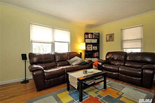 1st image of 7511 Furmanville Ave