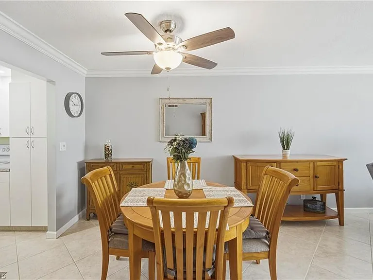 1010 Manatee Rd #B304 — Photo 8