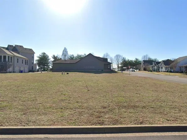 401 Traditions Blvd, Bowling Green, KY 42103