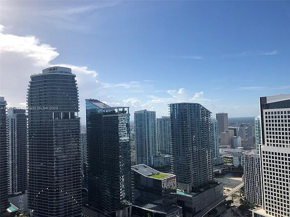 4th image of 950 Brickell Bay Dr APT 4602