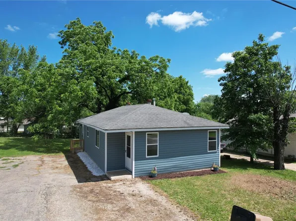 512 E Marvin Ave, Fredericktown, MO 63645
