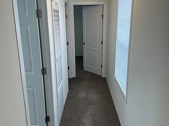 3rd image of 319 Autumn Park Dr #319