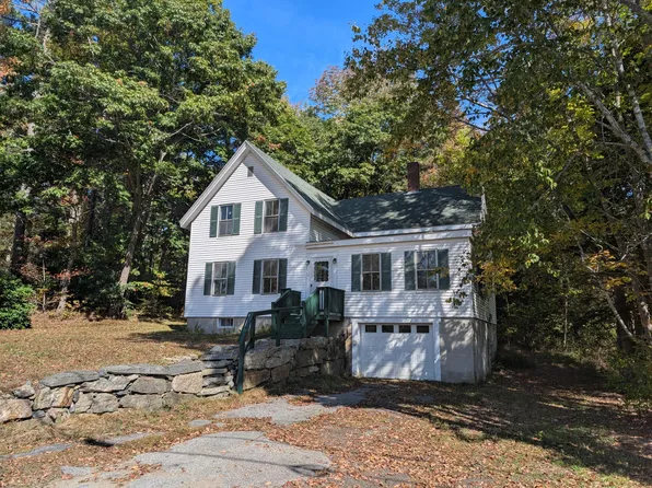 39 Montgomery Road, Boothbay Harbor, ME 04538