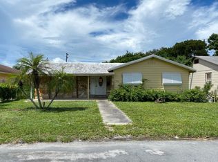 205 S B St, Lake Worth, FL 33460