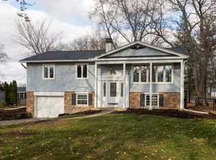 26W510 Blair St, Winfield, IL 60190