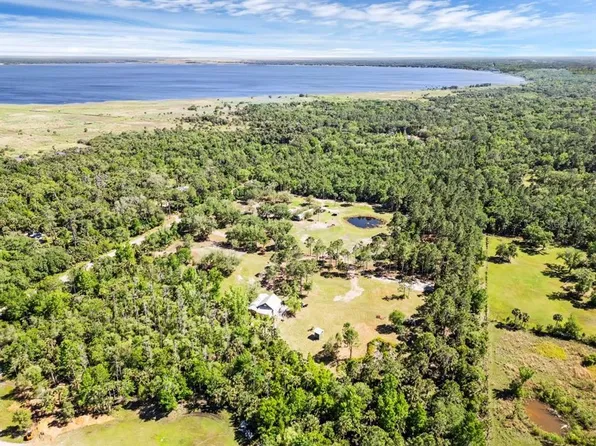 2331 Waccassa St #75, Geneva, FL 32732