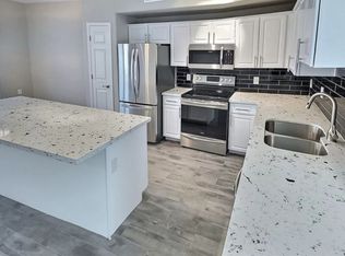 18250 N Cave Creek Rd UNIT 201, Phoenix, AZ 85032