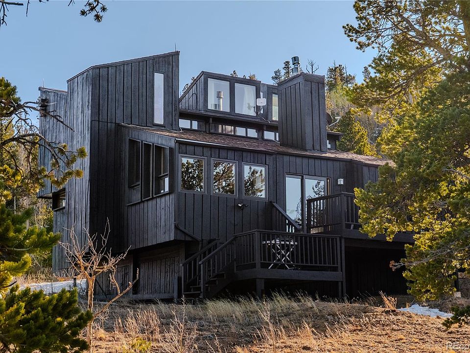 1st image of 90 Peakview Road