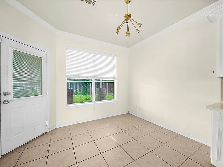 3603 Lauderwood Ln — Photo 24