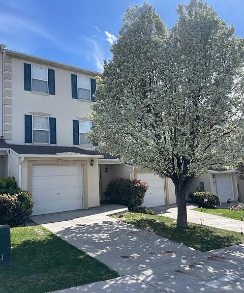 354 E Braidhill Dr — Photo 30