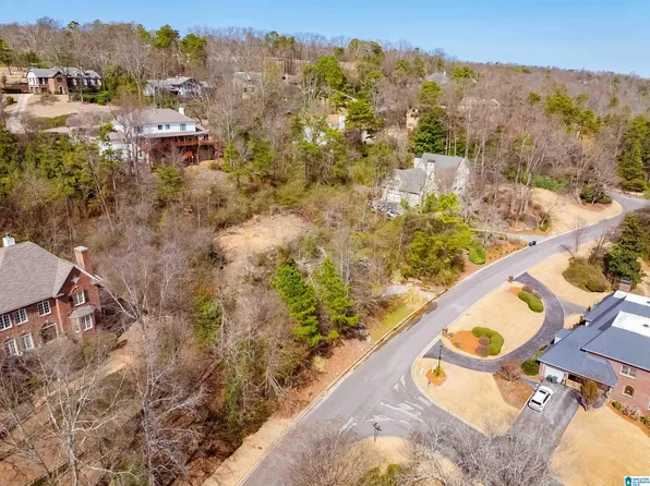 1729 Vestwood Hills Dr, Vestavia Hills, AL 35216