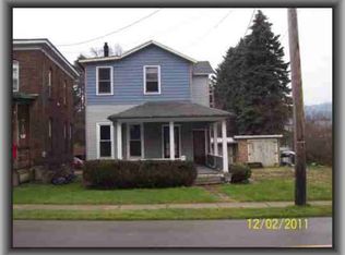 1311 Pennsylvania Ave W, Warren, PA 16365