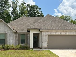 21433 Lake Pontchartrain Dr, Ponchatoula, LA 70454
